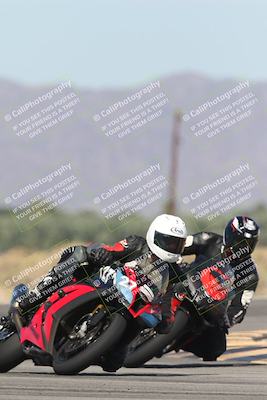 media/Oct-13-2025-Moto Forza (Mon) [[a66d839500]]/2-A Group/Session 3 (Turn 16)/